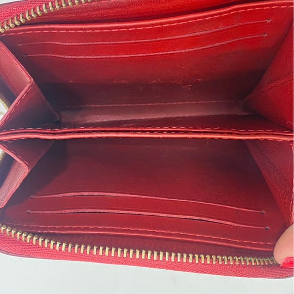 Louis vuitton cherry red vernis mini wallet / card holder - Picture 4 of 4